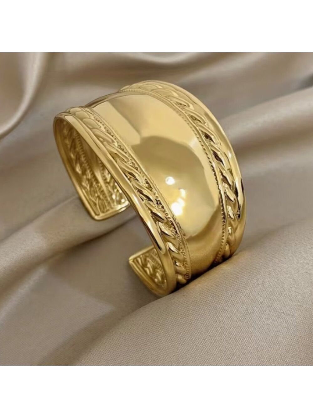 Luxury Elegant Twisted Wide Curved Stainless Steel Open Bracelet Bangle